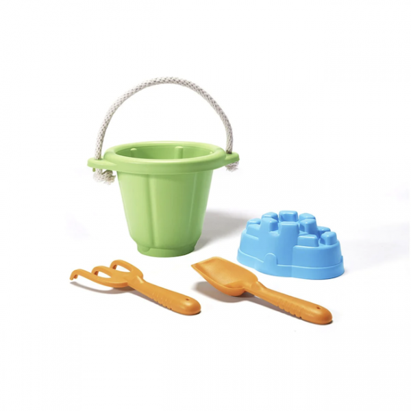 green toys sand bucket